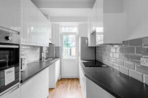158, Sherwood Avenue, London SW16 5EG