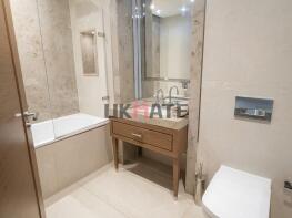 Flat 13, 13 Temple House, Arundel Street, London WC2R 3DX