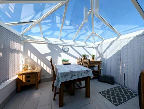 2 bed Detached Bungalow for sale Image 6