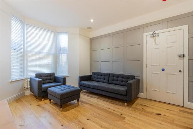 Romilly Road 93 C-9.jpg