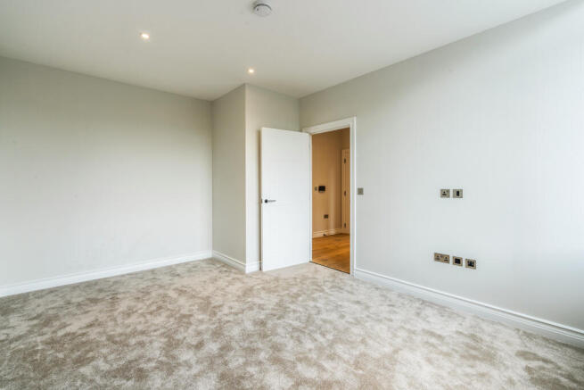Flat 47 281899 (15)