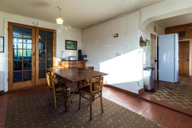 Kitchen/Breakfast