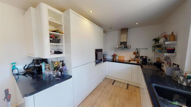 Holly Crescent Kitchen