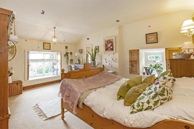 Bedroom 3-1.jpg
