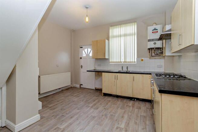 8695512-interior01-800.jpg