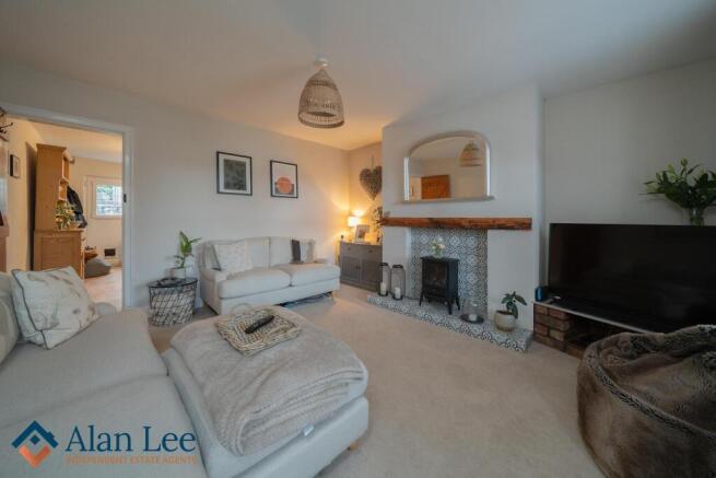 Crompton Road, Macclesfield, SK11 8EH photo 3