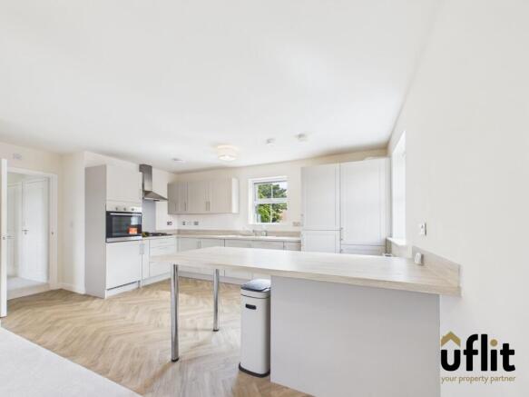2 bed Apartment for sale Image 6