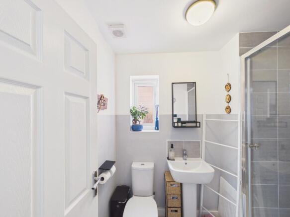 3 bed Semi-Detached for sale Image 12