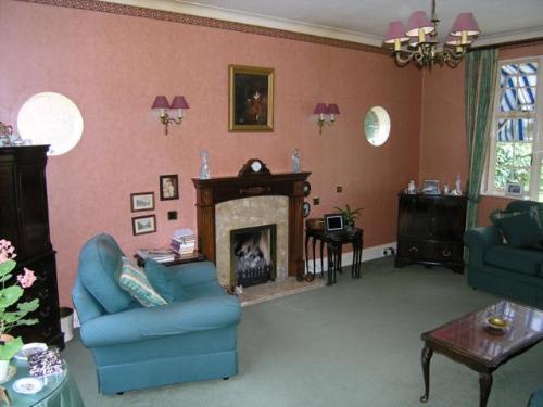 Photo 4