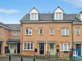 8, Priory Chase, Pontefract WF8 1TH