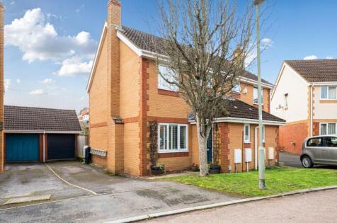 Bucknill Close, Exminster, Exeter