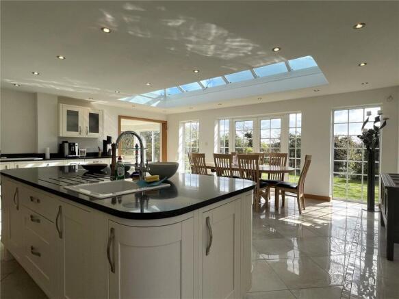 Chapel Lane, Sway, Lymington, Hampshire, SO41 photo 4