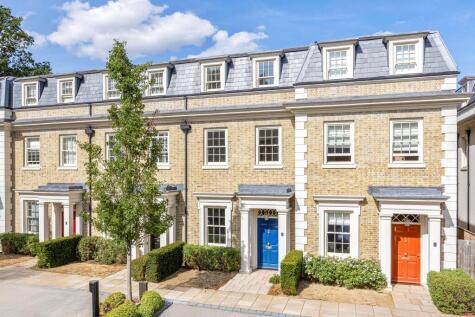 17 Fitzwalter Terrace at Magna Carta Park, Coopers Hill, Englefield Green, Surrey, TW20