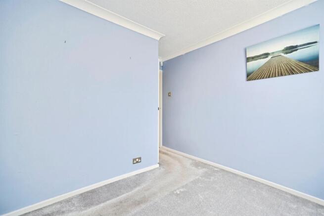 3 bed Detached Bungalow for sale Image 10