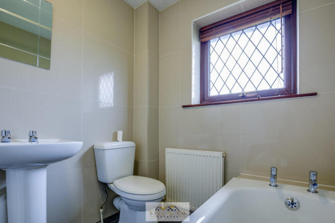 2 bed Semi-Detached for sale Image 11