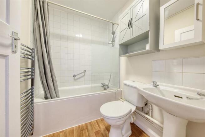 Bathroom.jpg