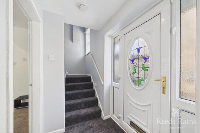 4 bed Detached for sale Image 9