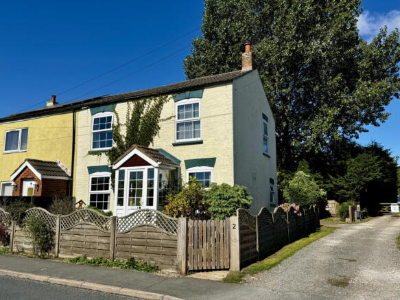 3 Bedroom Semi Detached for Sale