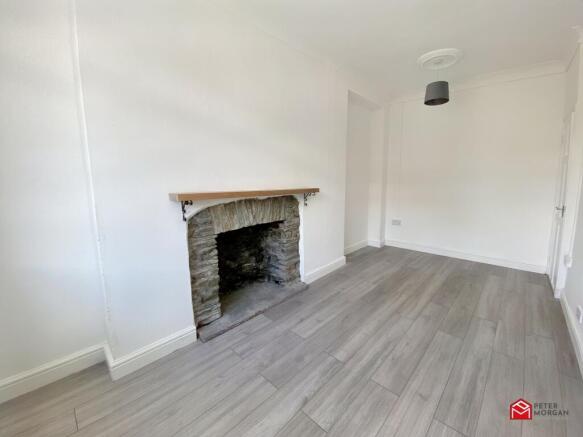 Sitting / Dining Room