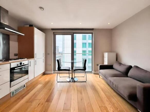 Kitchen / Living Space