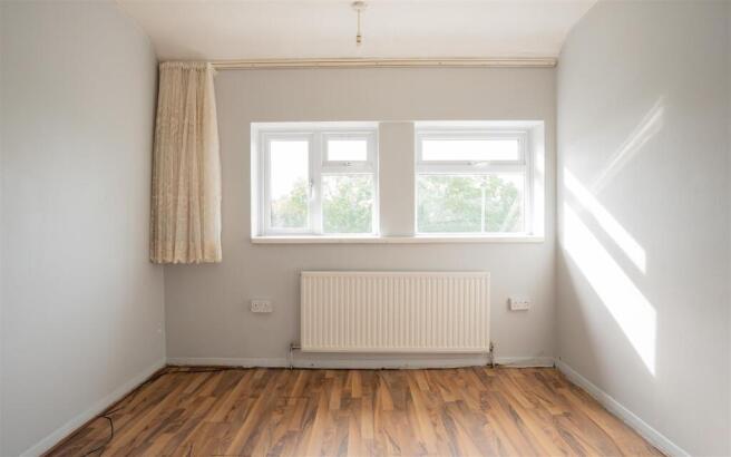 Bletchingley Close, Merstham - Final Images - Ralp
