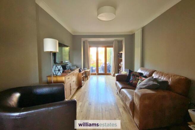 Living Room/Dining Room