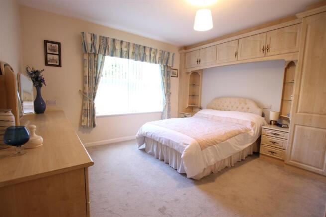 Bedroom 1.JPG