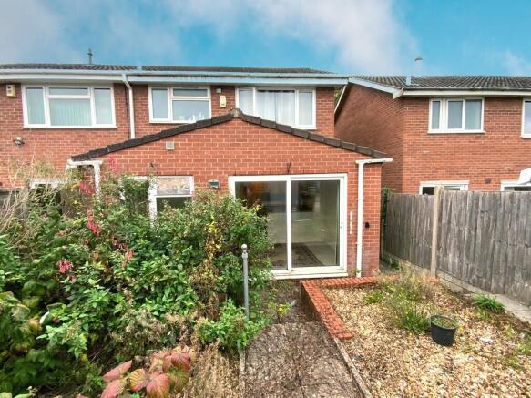 116 Edgeworth rea...