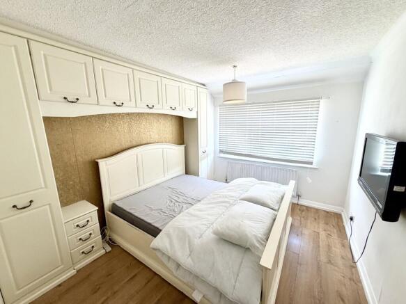 3 bed Semi-Detached for sale Image 7