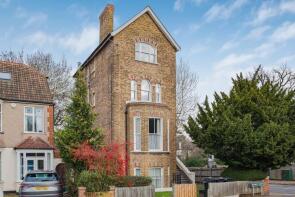 2c, Bromley Grove, Shortlands, Bromley BR2 0LN