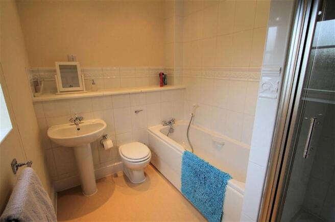 Photo 11