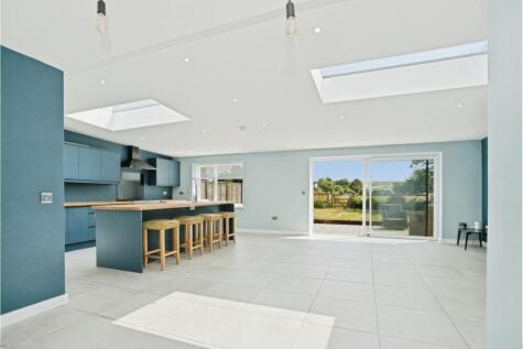 John Alder Close - Chiseldon, Swindon, SN4