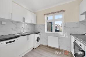 27a, Russell Gardens, Golders Green, London NW11 9NJ