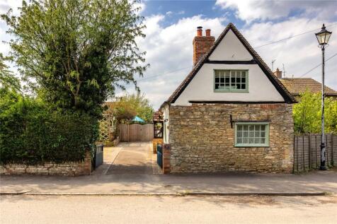 High Street, Riseley, Bedford, Bedfordshire, MK44