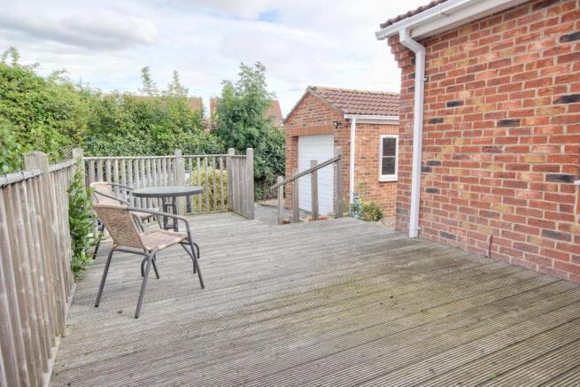 3 bed Detached Bungalow for sale Image 10