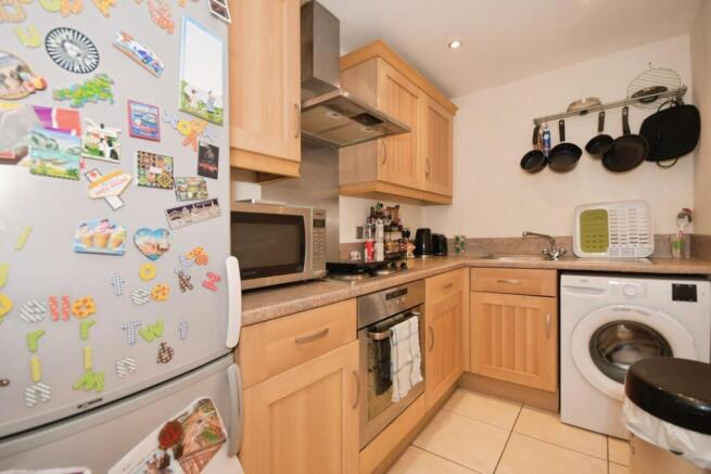 KITCHEN 01.jpg