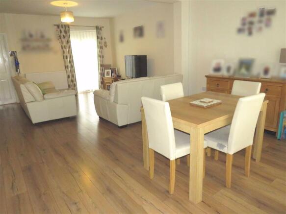 Lounge/diner