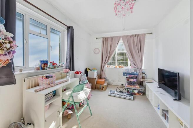 NONSUCH WALK,-1.jpg