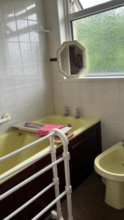 3 bed Semi-Detached for sale Image 11