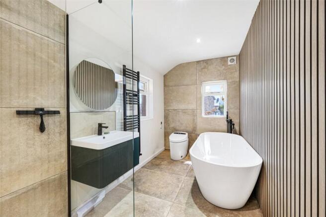 3 bed Terraced for sale Image 12