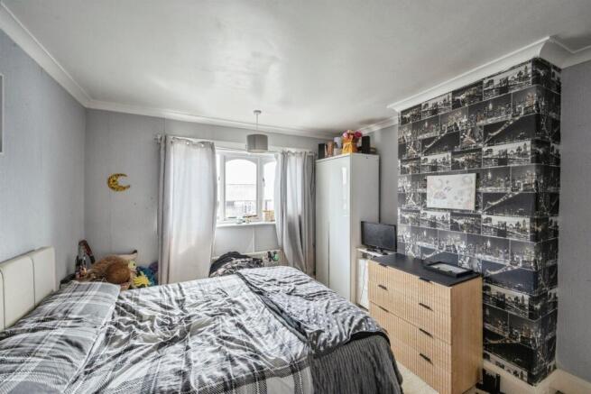 2 bed Terraced for sale Image 9