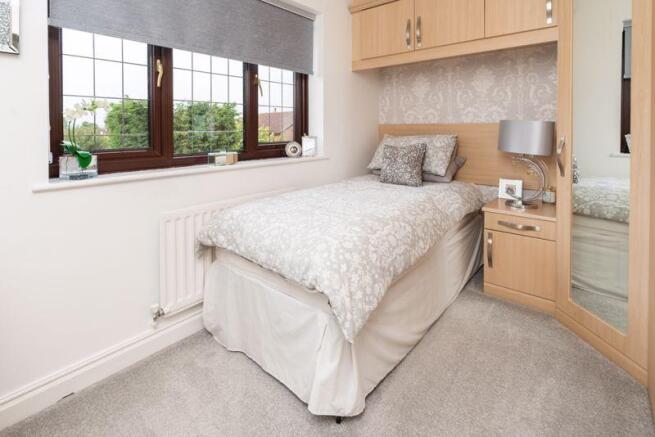 BEDROOM 4