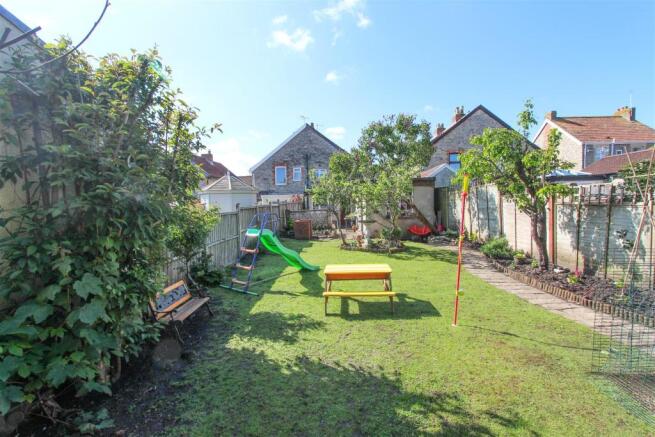 Garden 2.jpg