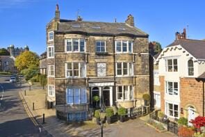 Flat 4, Promenade Court, Promenade Square, Harrogate HG1 2PJ
