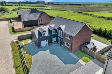 May Meadows, Doddington, PE15