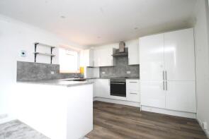 Flat 22, 14 St Merryn Court, Brackley Road, Beckenham BR3 1RQ