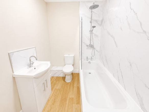 3 bed Terraced for sale Image 7