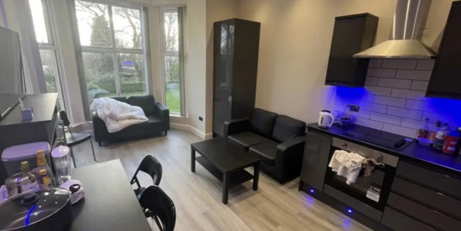 4 bed Apartment to rent Image 4