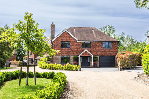 Appletree Close, Burgess Hill