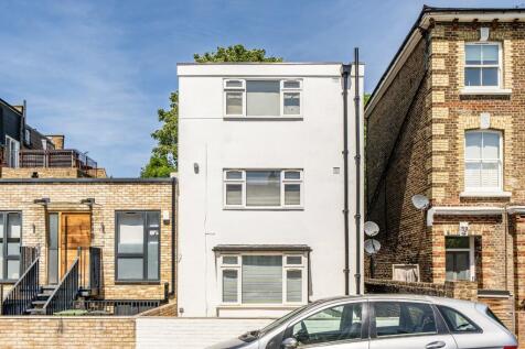 Askew Crescent, Shepherds Bush, London, W12